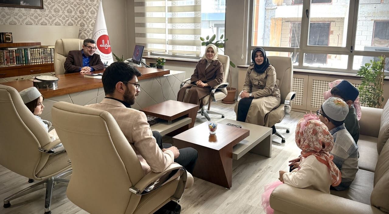 İpekyolu'nda Minik Yüreklerden Büyük Yardım (3)