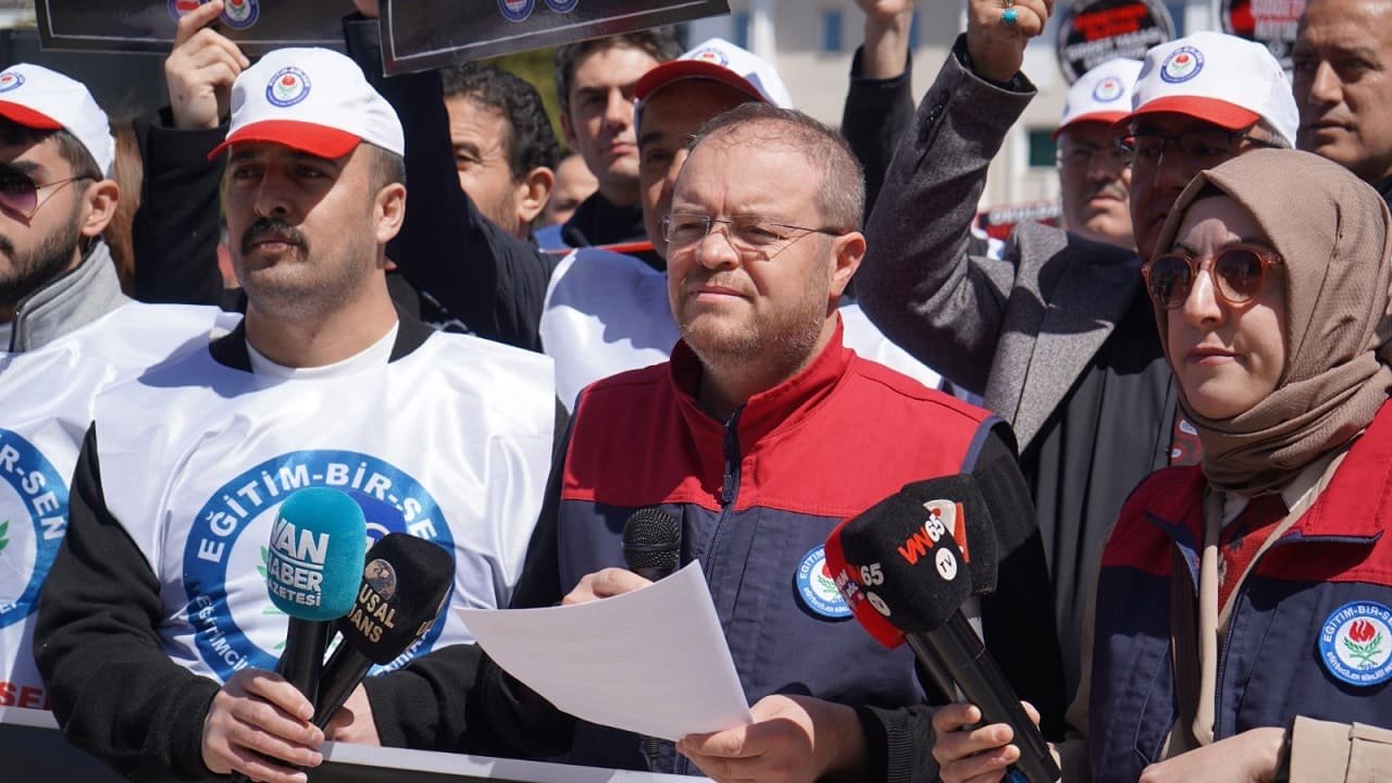 Okul Saldırıları Van’da Kınandı (4)