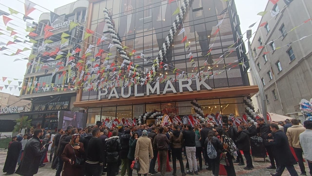 Paulmark Giyim Mağazası, Van’da Üçüncü Şubesini Açtı (1)