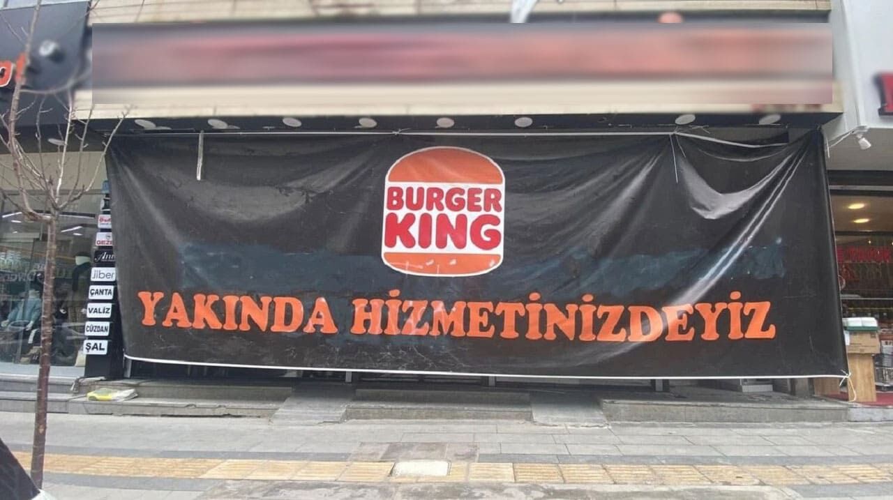 Tüm Dünyada Boykot Edilirken Van'da Yeni Şube Açıyor!3