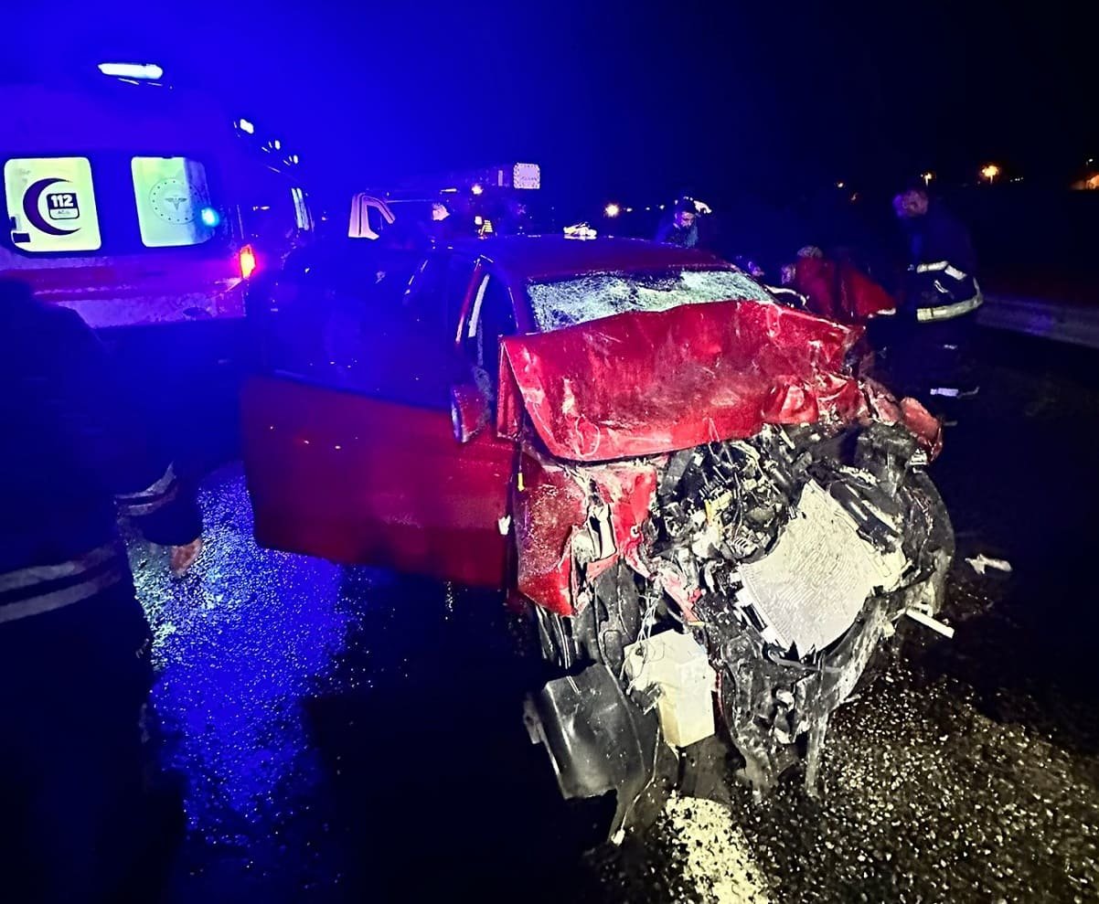 Van Erciş Yolunda Trafik Kazası! 3 Yaralı… (2)