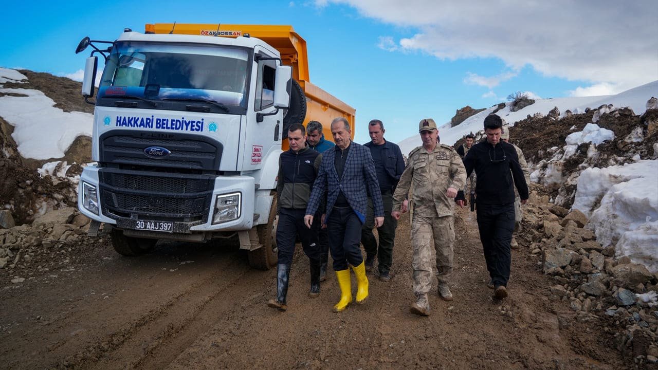 Van Hakkari Karayolunda Son Durum! (5)