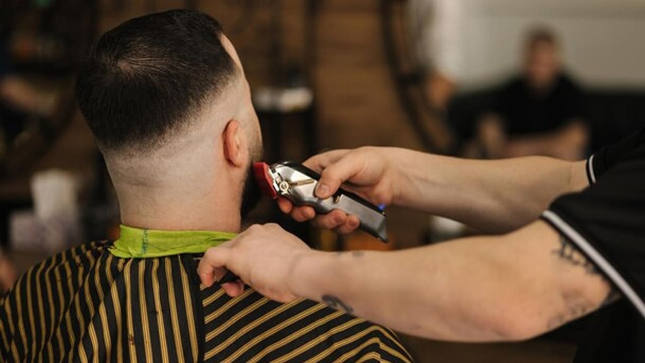 Van’da Berber Fiyatlarına Zam Tıraş Ücretleri Arttı (11)