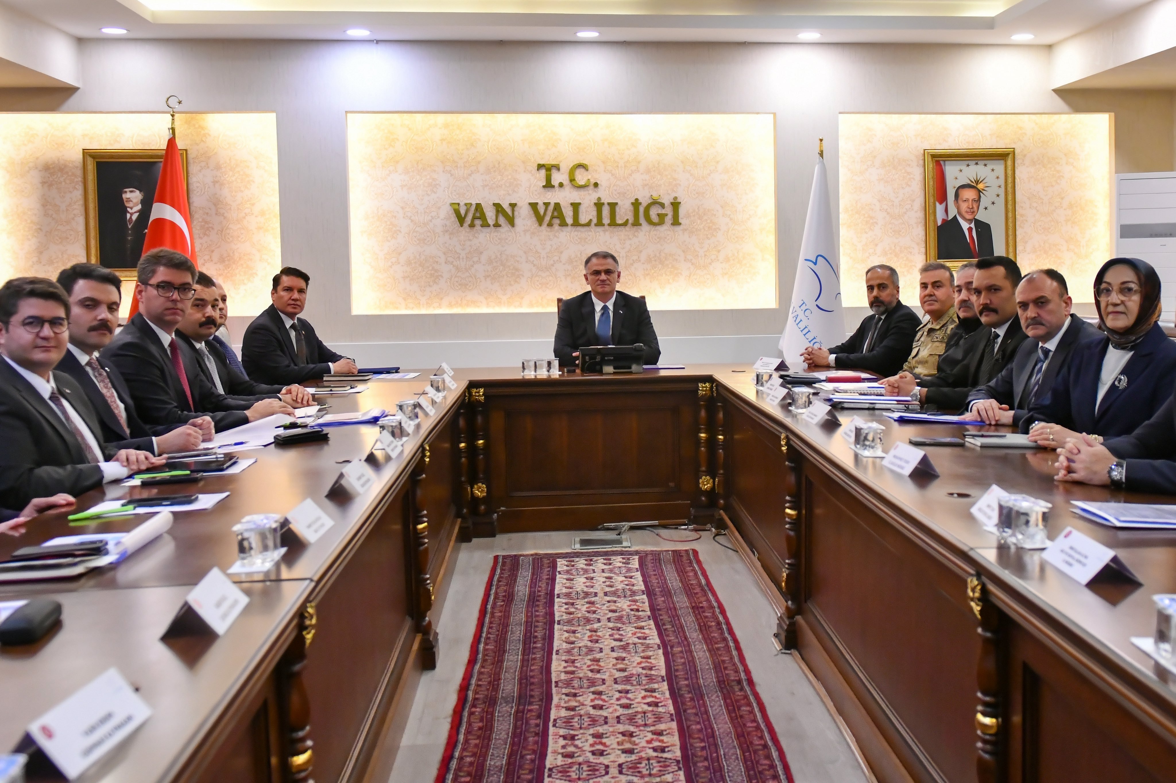 Van’da Geniş Kapsamlı Okul Güvenliği Toplantısı Gerçekleştirildi 2