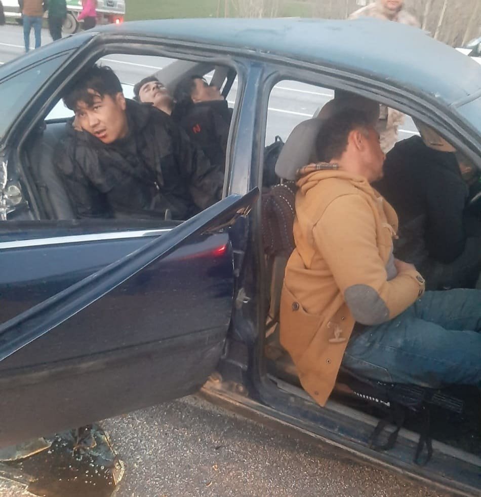 Van'da Iki Araç Çarpıştı 7 Yaralı (2)