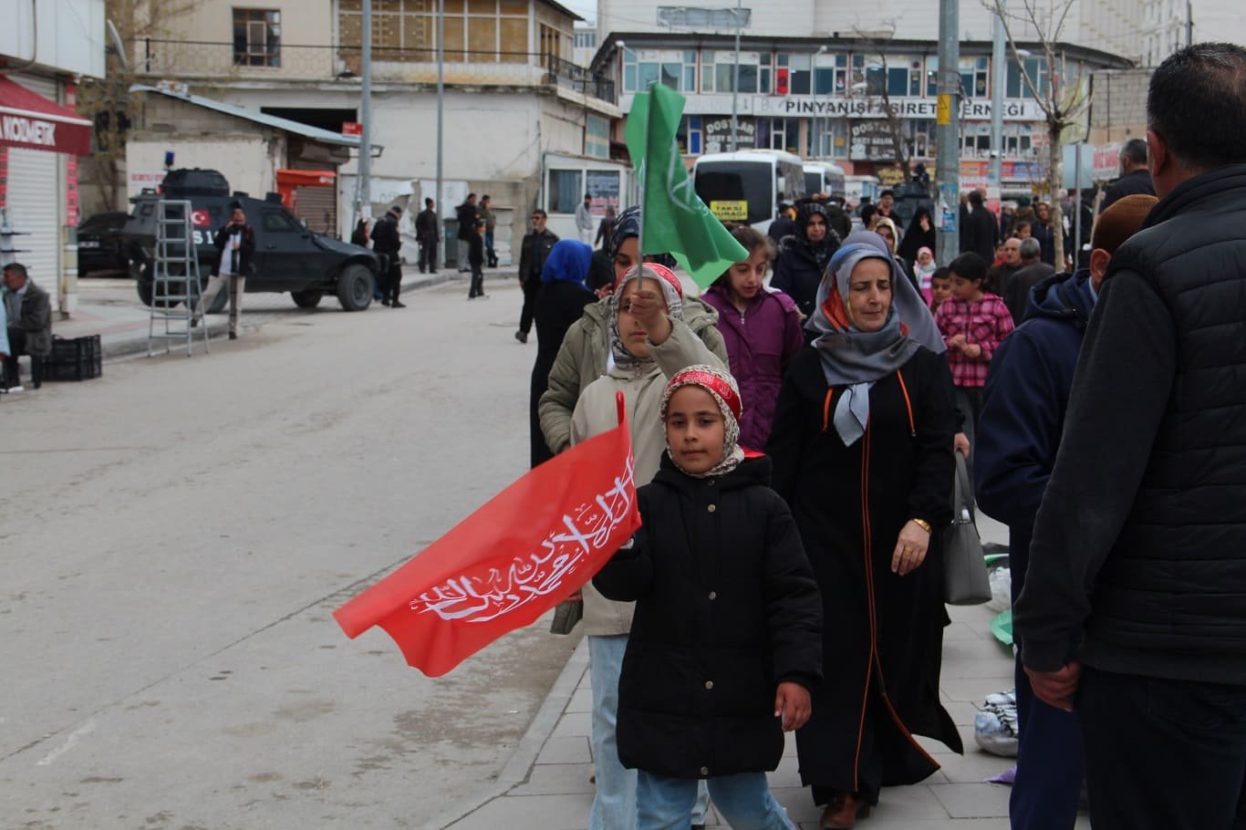 Van’da Meydanı Dolduran Çocukların Peygamber Sevgisi… (11)