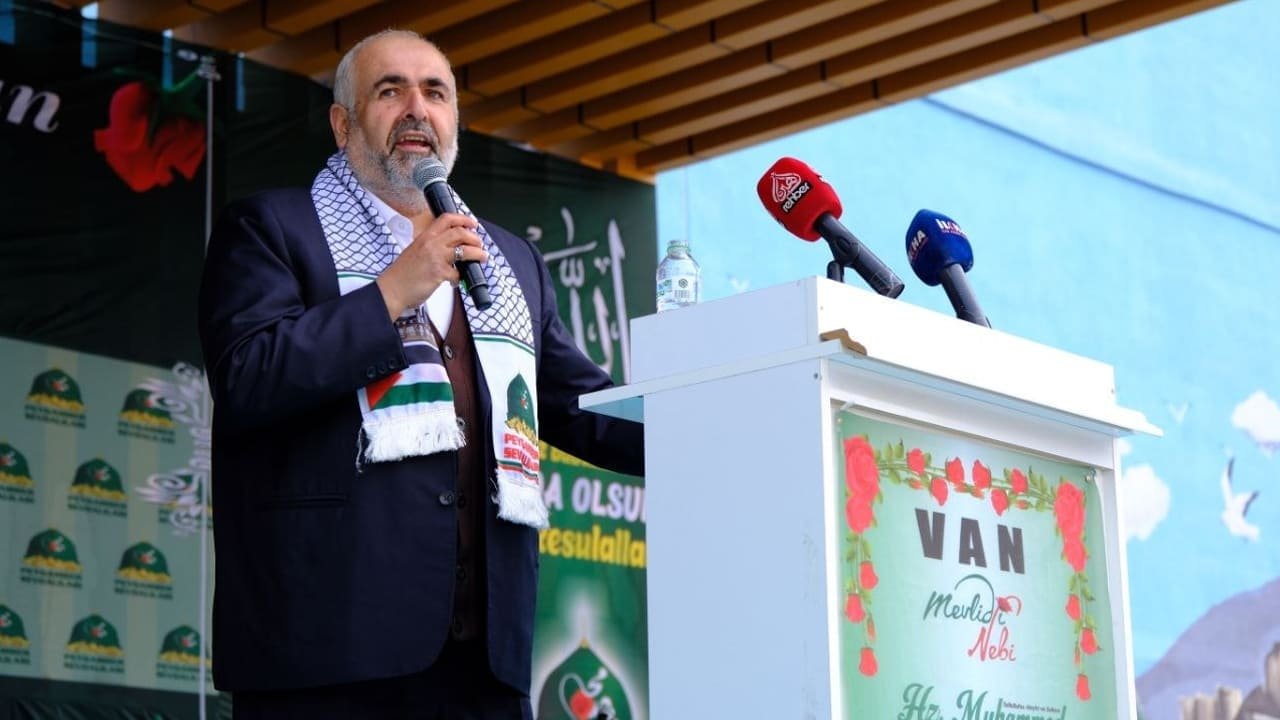 Van'da Muhammed-i bahar yaşandı: Meydan doldu taştı