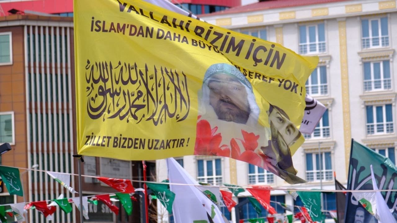 Van'da Muhammed-i bahar yaşandı: Meydan doldu taştı