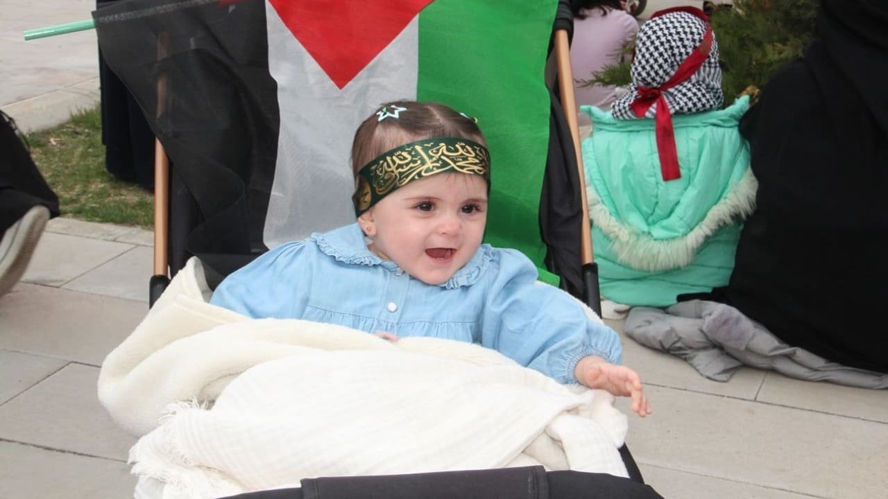 Van'da Muhammed-i bahar yaşandı: Meydan doldu taştı