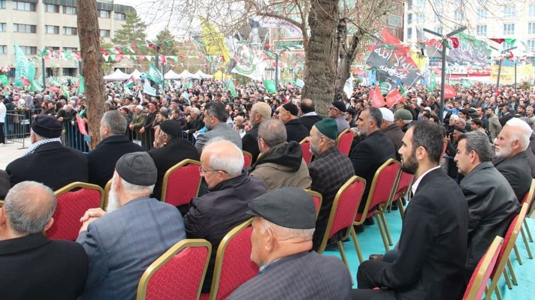 Van'da Muhammed-i bahar yaşandı: Meydan doldu taştı