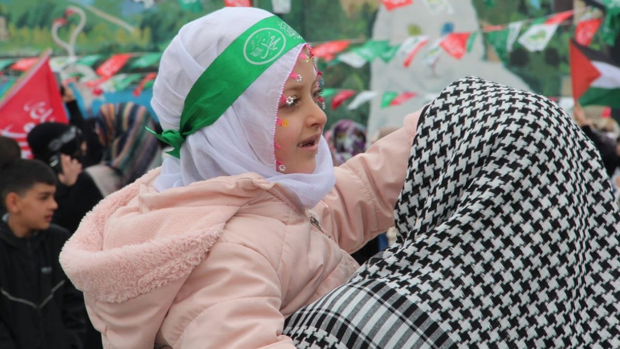 Van'da Muhammed-i bahar yaşandı: Meydan doldu taştı