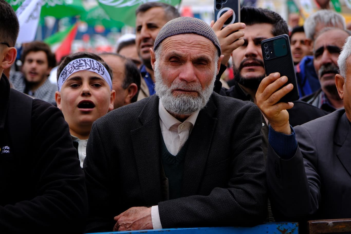 Van’da Yürekleri Titreten Sözler Denizler Mürekkep, Ağaçlar Kalem Olsa Yetmez! (1)-1