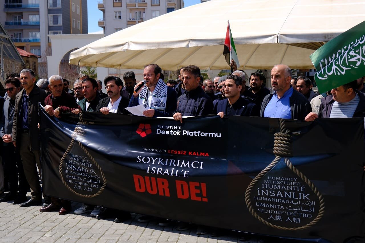 Van’dan Filistinli Esirlerin Idam Kararına Sert Tepki! (9)