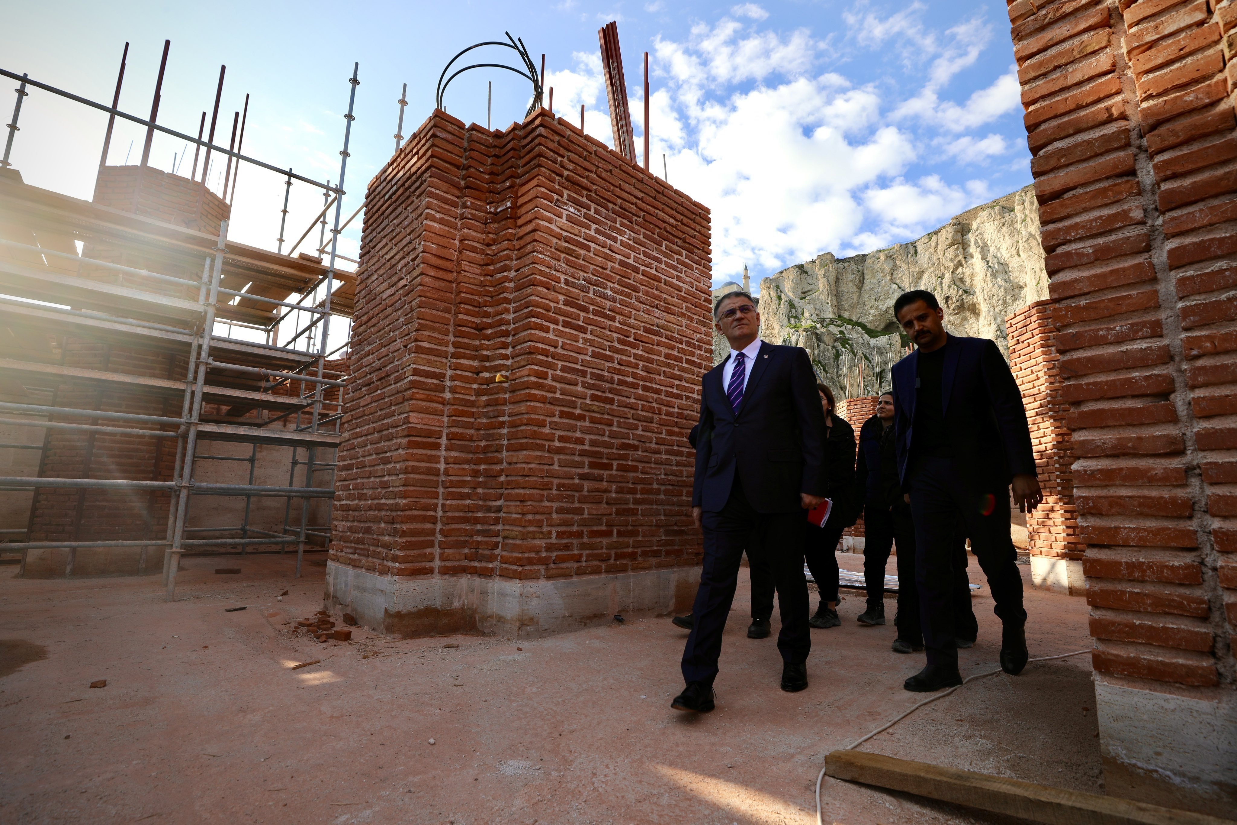 Van’ın 800 Yıllık Mirası Ulu Cami Restore Ediliyor 1