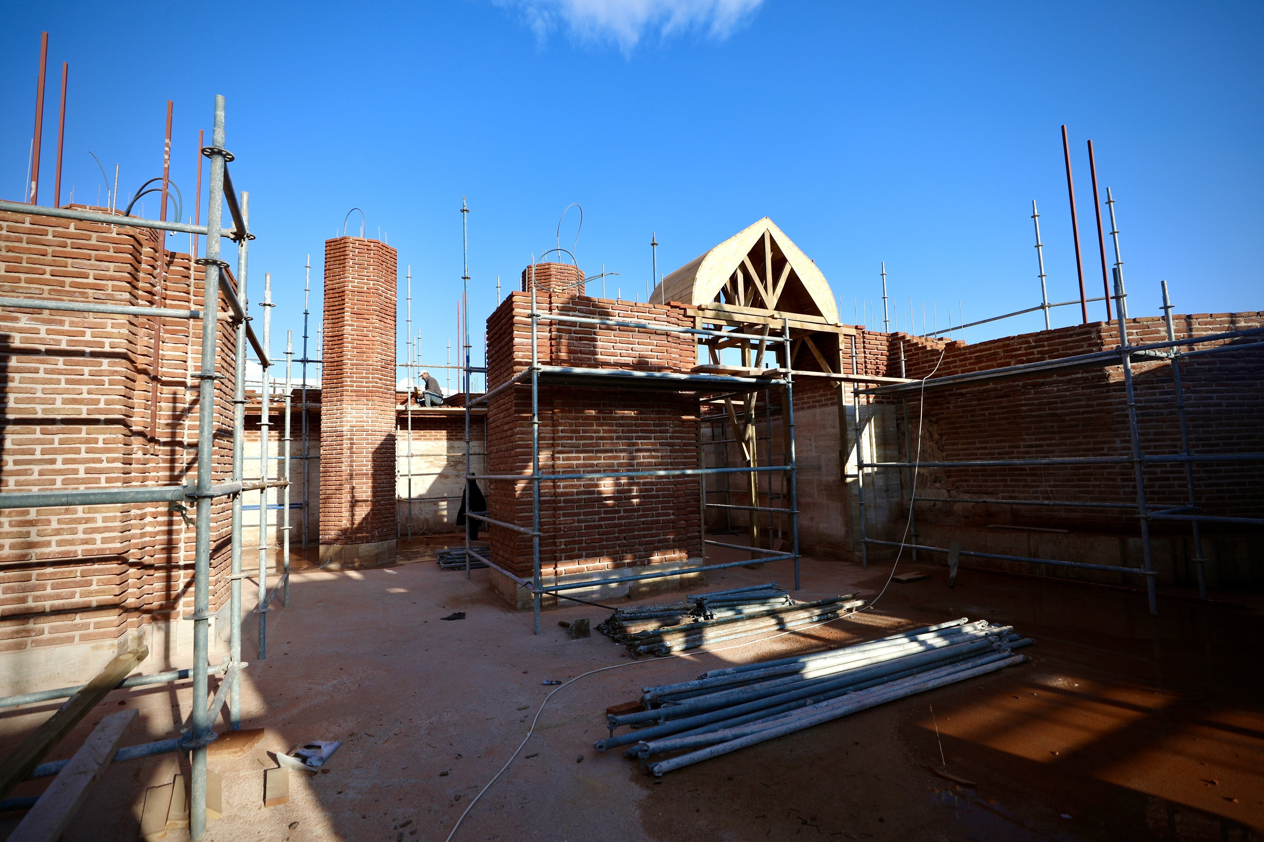 Van’ın 800 Yıllık Mirası Ulu Cami Restore Ediliyor 2