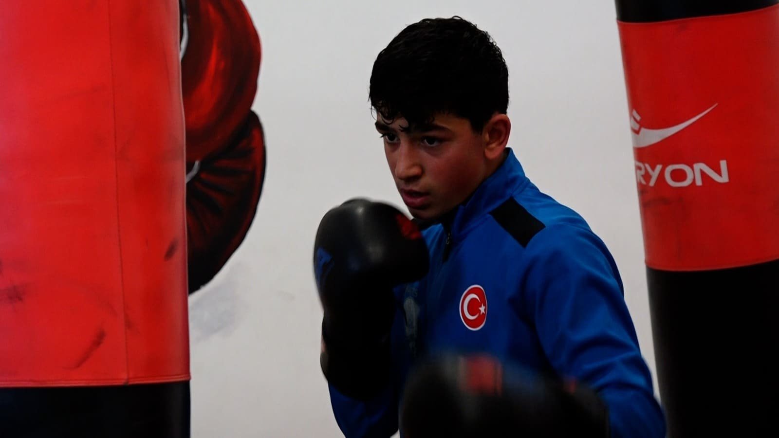 Vanlı Boksör Gençlik Olimpiyatları Seçmelerinde Türkiye’yi Temsil Edecek (2)