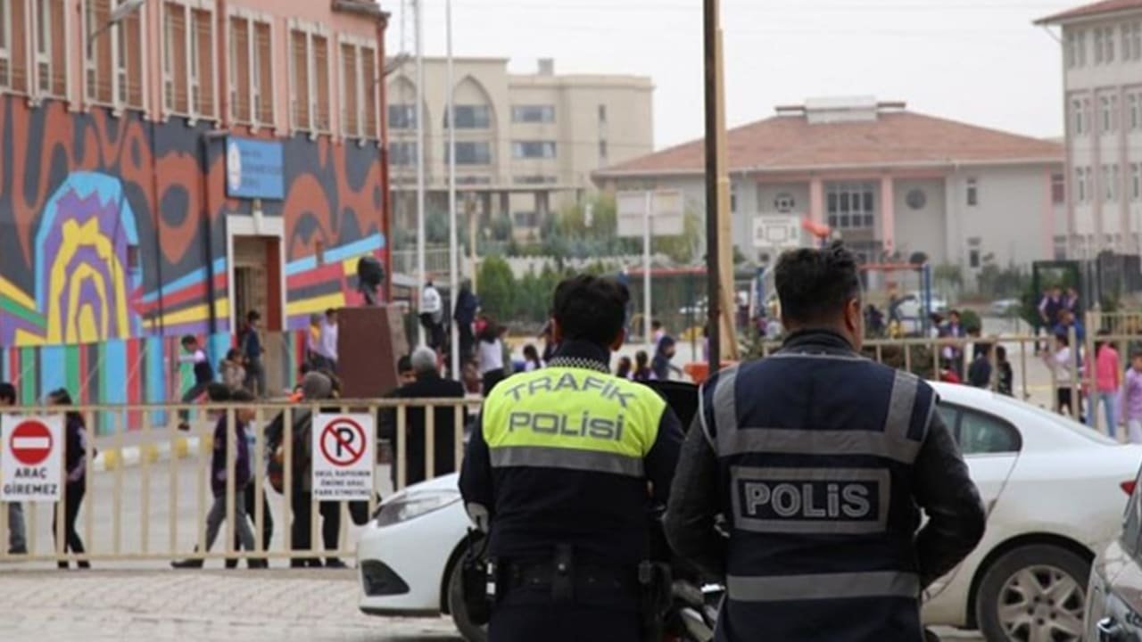 Vanlı Veliler Tedirgin Çocuklarımızı Okula Korkuyla Gönderiyoruz (2)