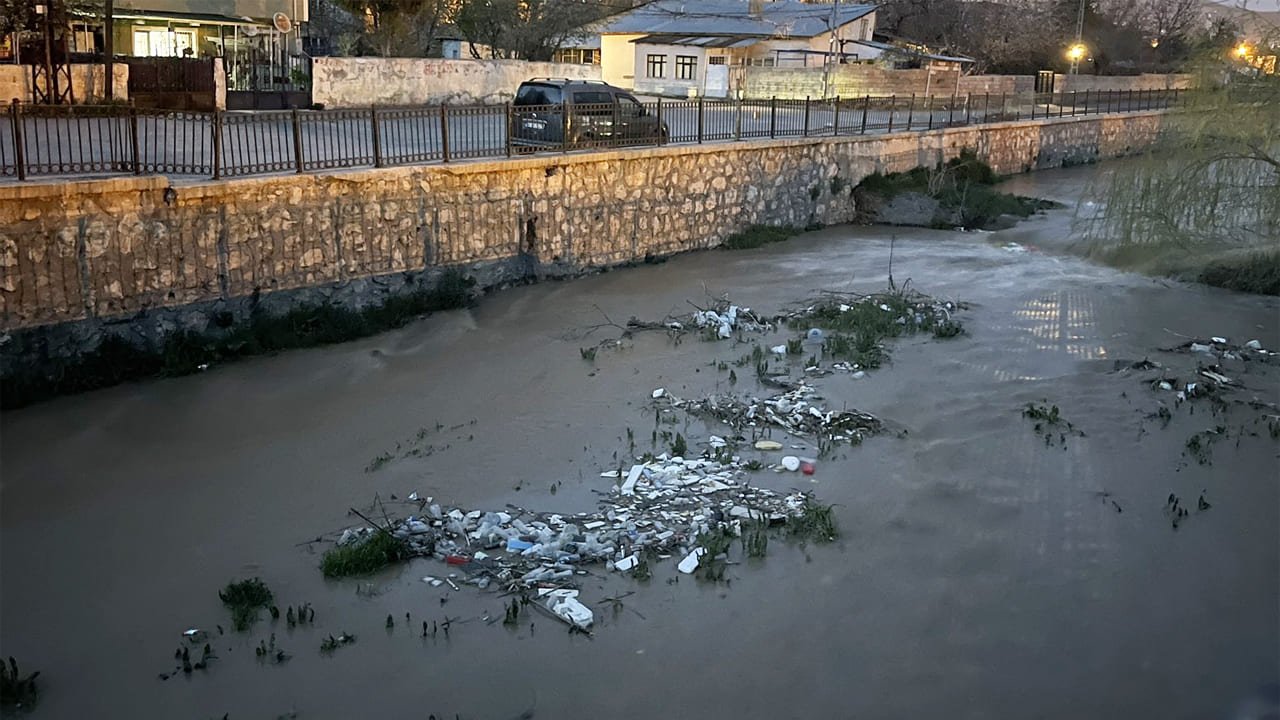 Akköprü Deresi Ve Şamran Kanalı Alarm Veriyor (1)