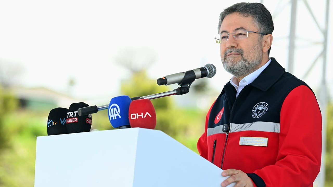 Bakan Yumaklı Van’da Düve Üretim Merkezini Açtı (1)