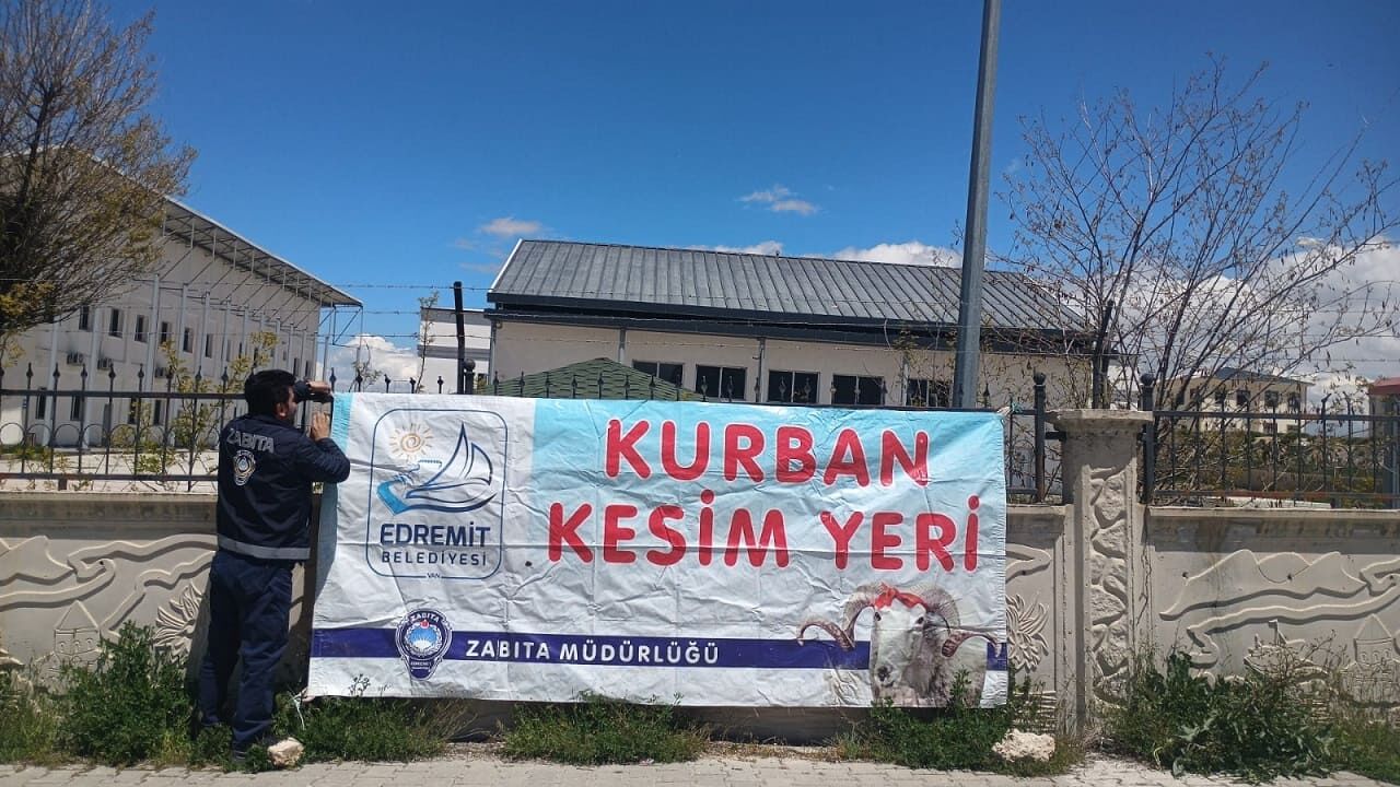 Edremit’te Kurban Kesim Alanları Açıklandı (2)