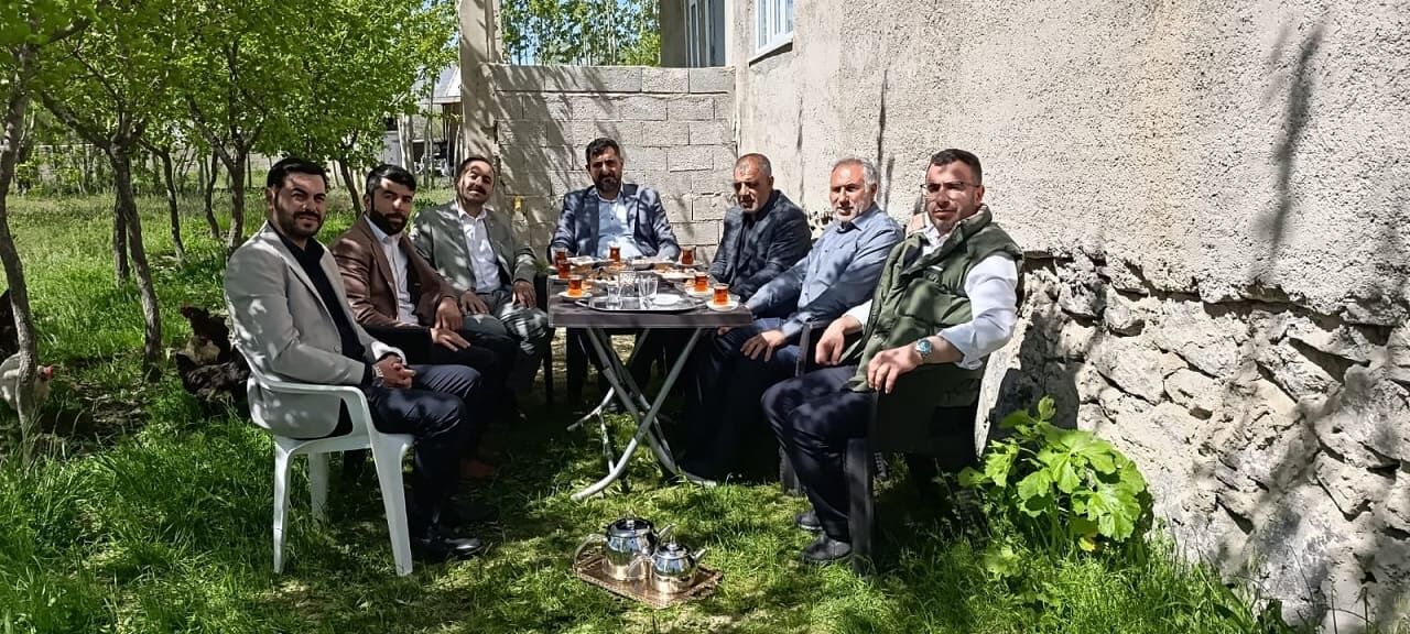 Hüda Par Gürpınar İlçe Başkanı Uygun’dan Bayram Ziyareti (2)