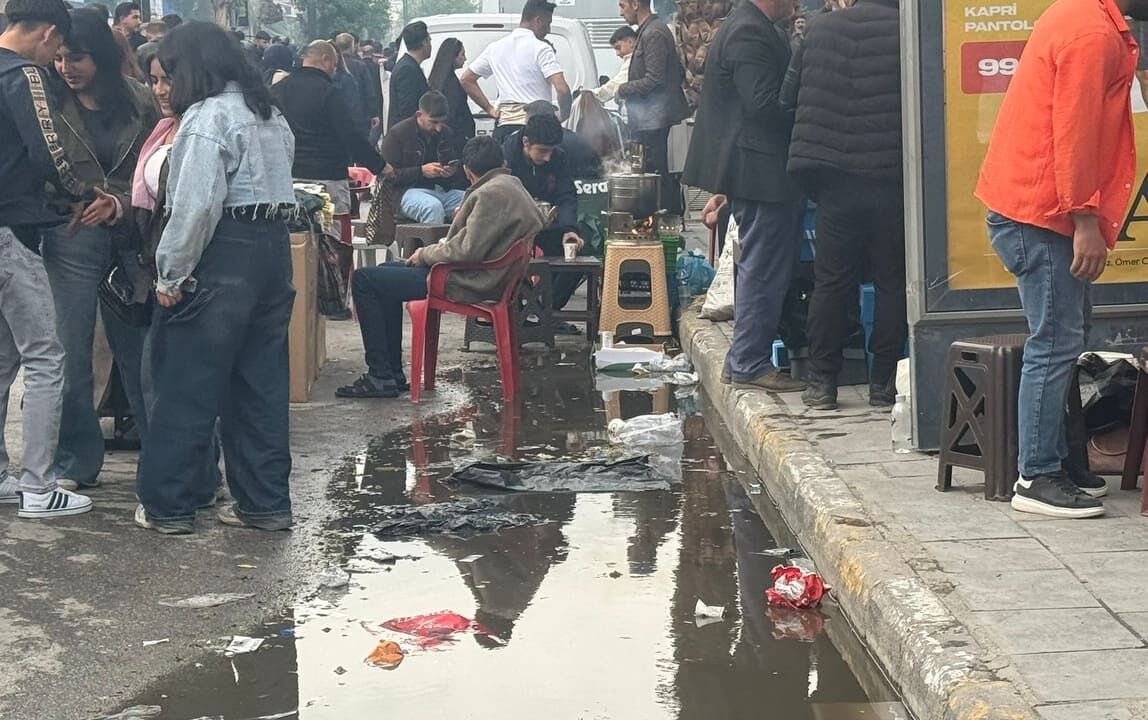 Van’da kent estetiği tartışması: İşlek caddeler panayır alanına döndü