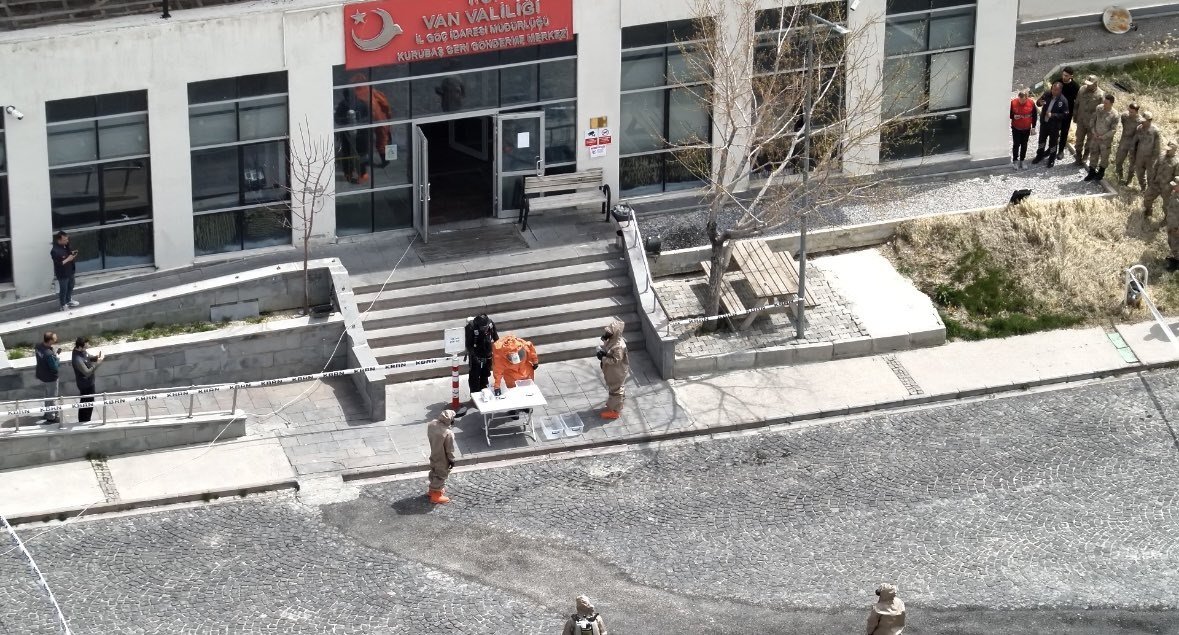 Kurubaş'ta Nefes Kesen Anlar Van Afad'dan Kbrn Tatbikatı 6