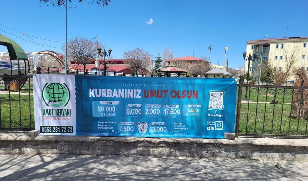 Umut Kervanı’ndan Erciş Ve Çaldıran’da Esnaf Ziyareti (1)