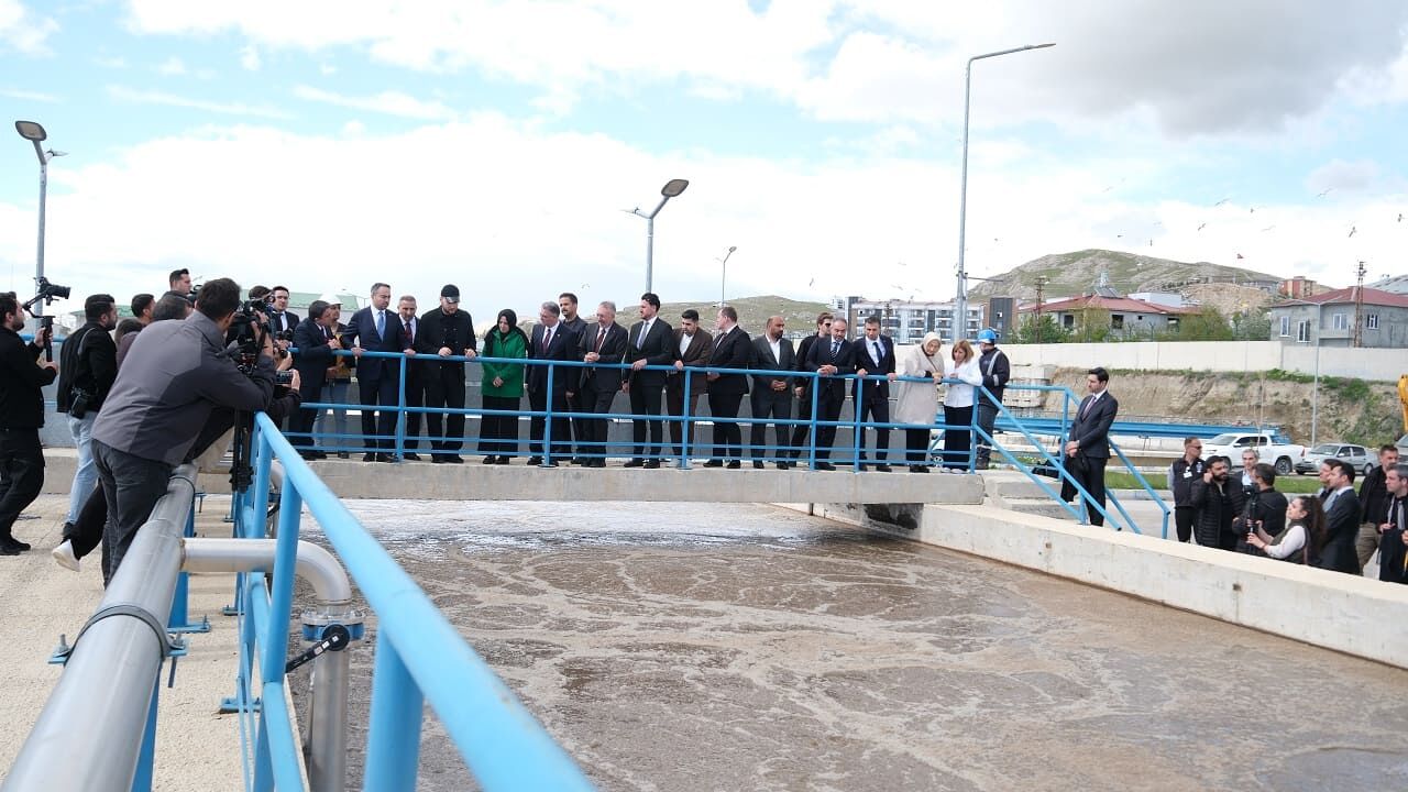 “Van Gölü'nü Korumak Bir Tercih Değil Tarihi Bir Sorumluluktur” (1)