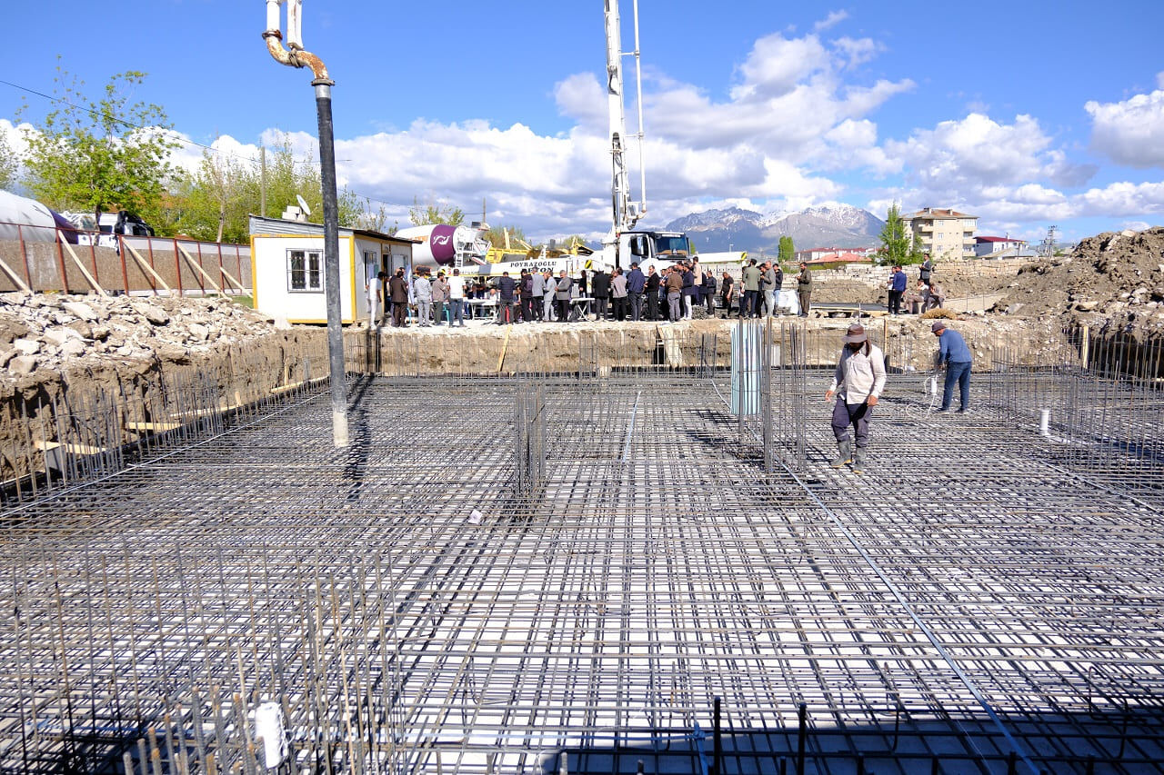 Van Medresetü’z Zehra Kız Kur’an Kursu’nun Temeli Atıldı (2)