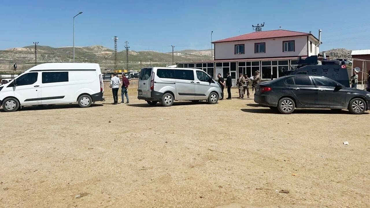 Van’da Artan Şiddet Olayları Endişe Veriyor (5)