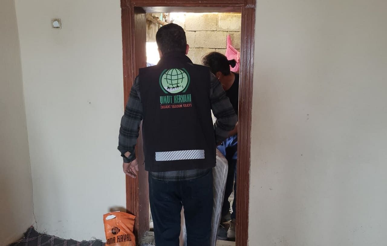 Van’da Bir Annenin 3’Ü Engelli 6 Yetimle Yaşam Mücadelesi! (5)