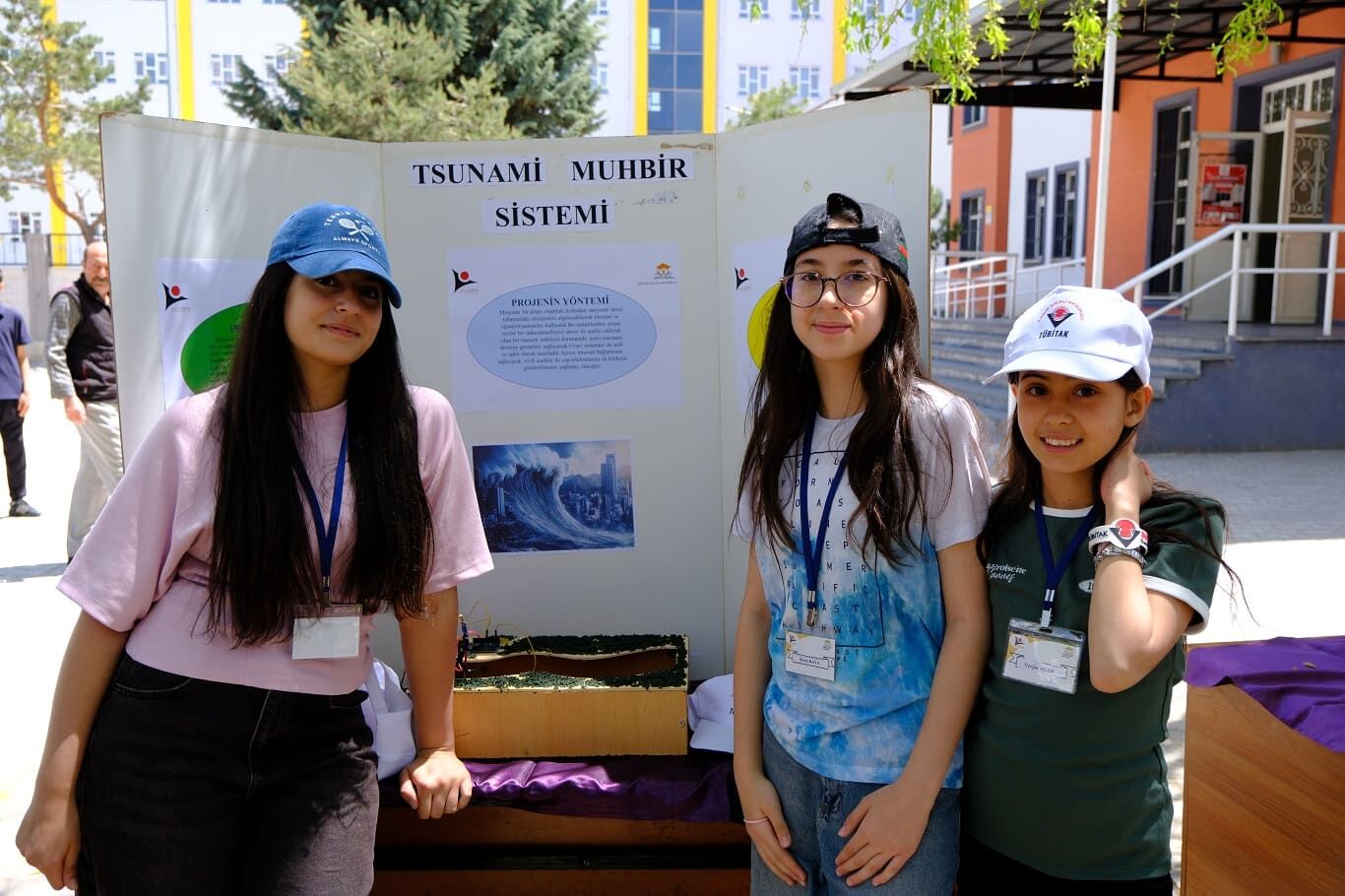 Van’da Öğrencilerin Hazırladığı Projeler ‘Bilim Fuarı’nda Sergilendi (13)