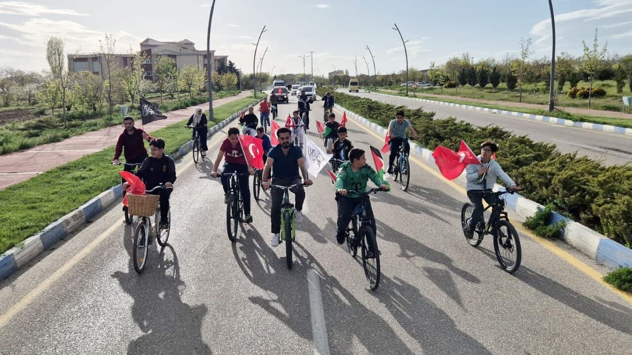 Van’da Pedallar Filistin Için Çevrildi (3)