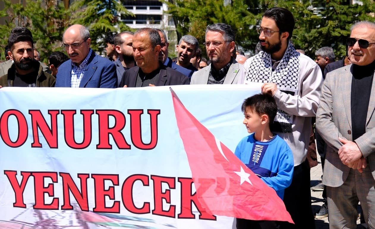 Van’da Sumud Filosu’na Yapılan Saldırıya Tepki (2)