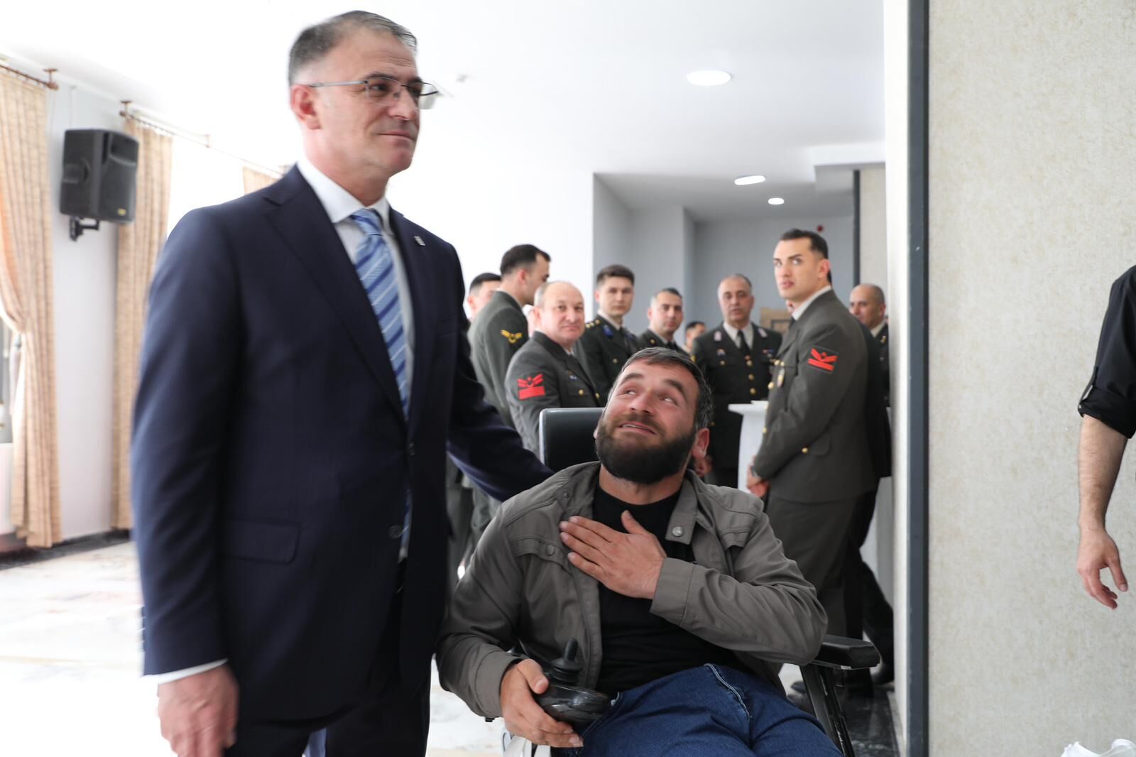 Van’da Yoğun Katılımlı Resmi Bayramlaşma (3)