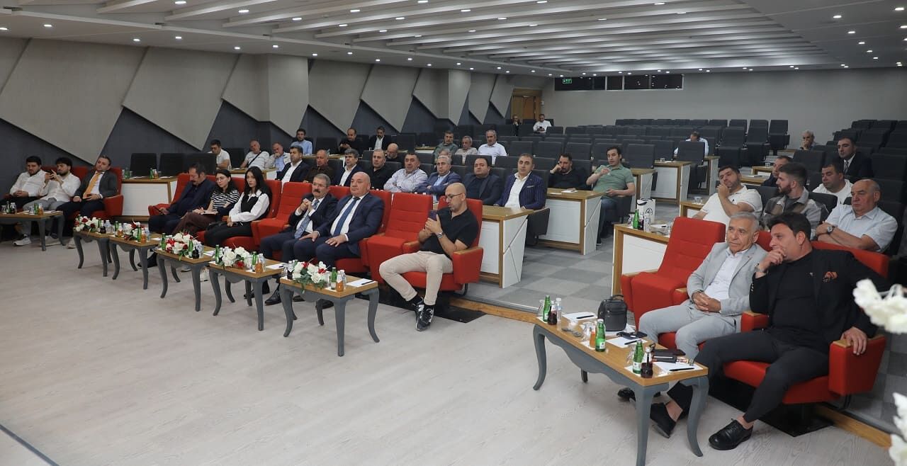 Ermenistan’dan Van’a Ilk Ziyaret! (2)