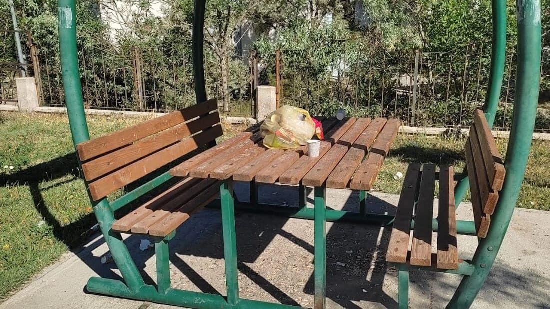 İpekyolu’ndaki Sağlık Parkı Çöplüğe Döndü (2)