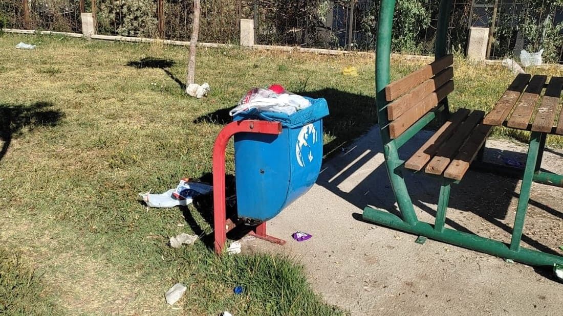 İpekyolu’ndaki Sağlık Parkı Çöplüğe Döndü (6)