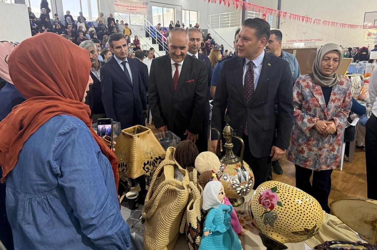 Tuşba’da Yıl Sonu Sergisi Düzenlendi (4)