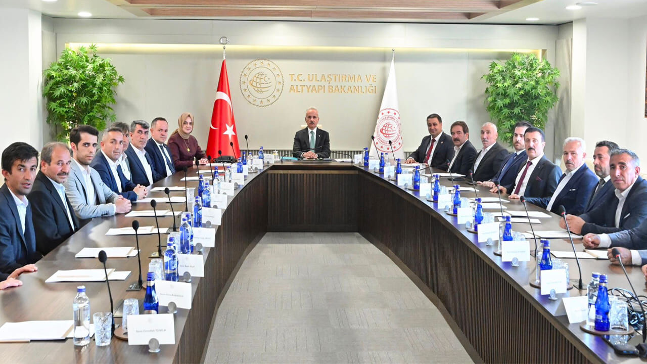 Van Bahçesaray Heyetinden Ankara’ya Çıkarma (2)