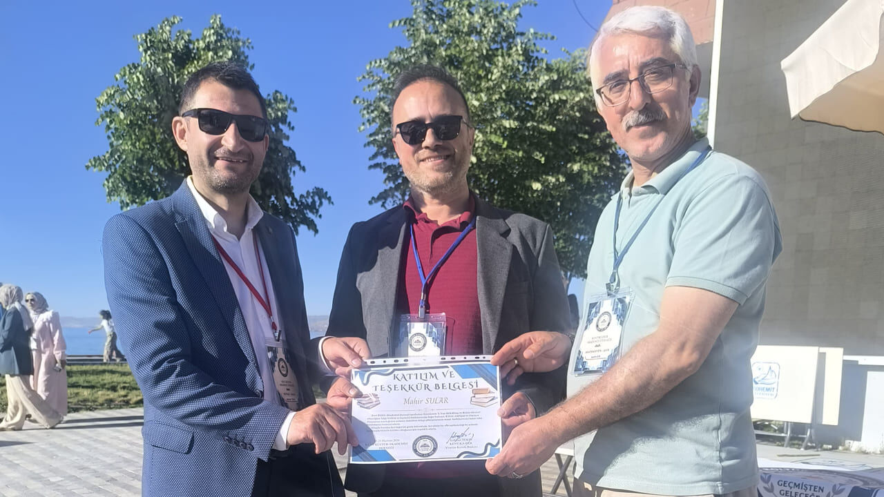 Van Gölü Kitap Ve Kültür Günleri Edremit’te Yoğun Ilgi Gördü (1)