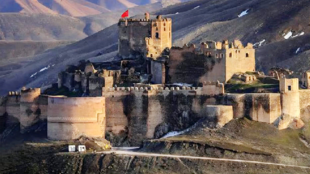 Van Hoşap Kalesi Unesco Yolunda… (2)