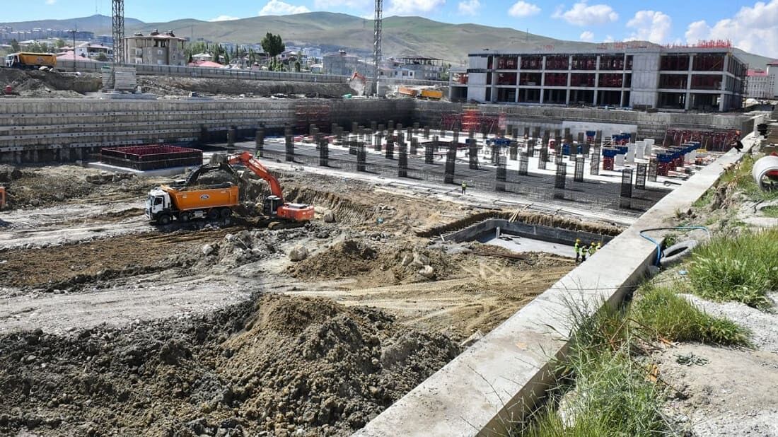 Van Şehir Hastanesi’nin Yapımı Sürüyor (5)