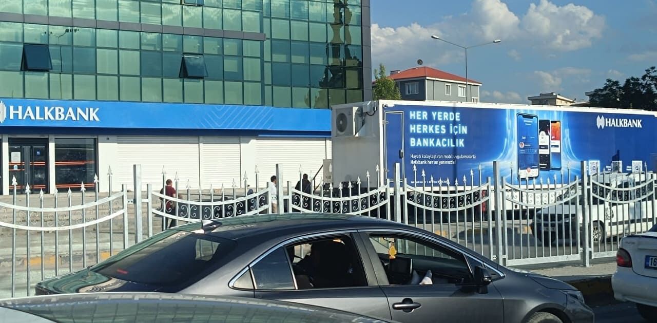 Van’da ‘Aile Kart’ Yoğunluğu Sürüyor! (1)
