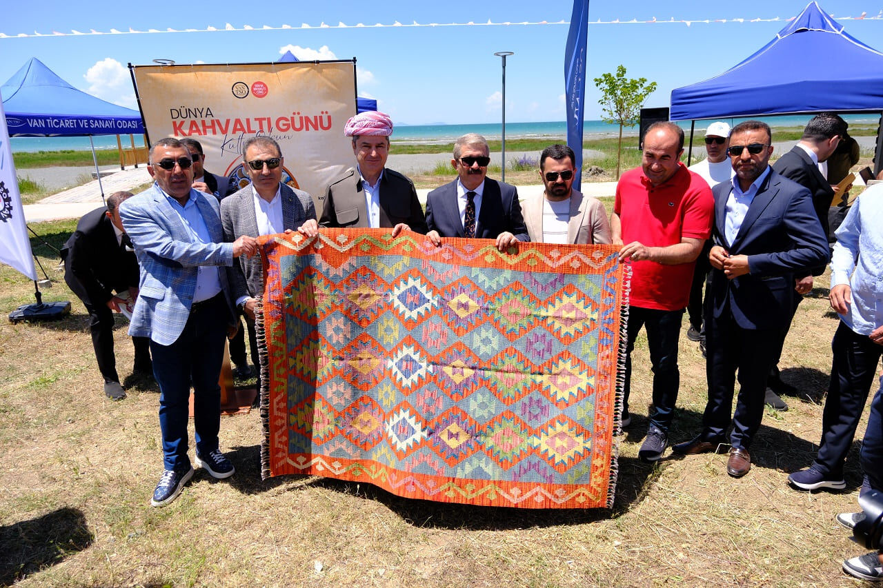 Van’da Dünya Kahvaltı Günü Kutlandı (9)
