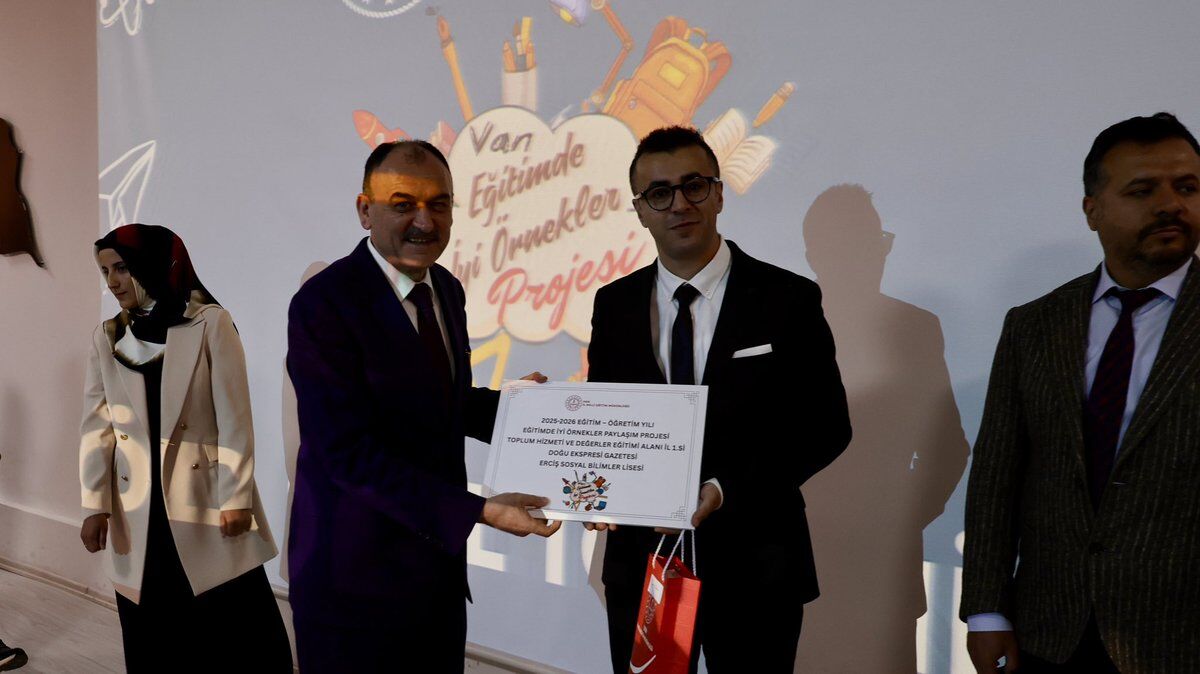 Van’da ‘Eğitimde Iyi Örnekler’ Ödül Töreni Düzenlendi2