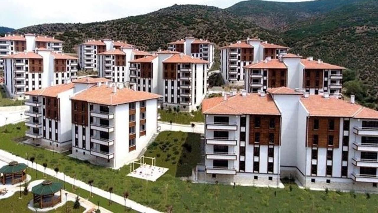 Van’da Kurasız Toki̇ Başvuruları Başladı (2)