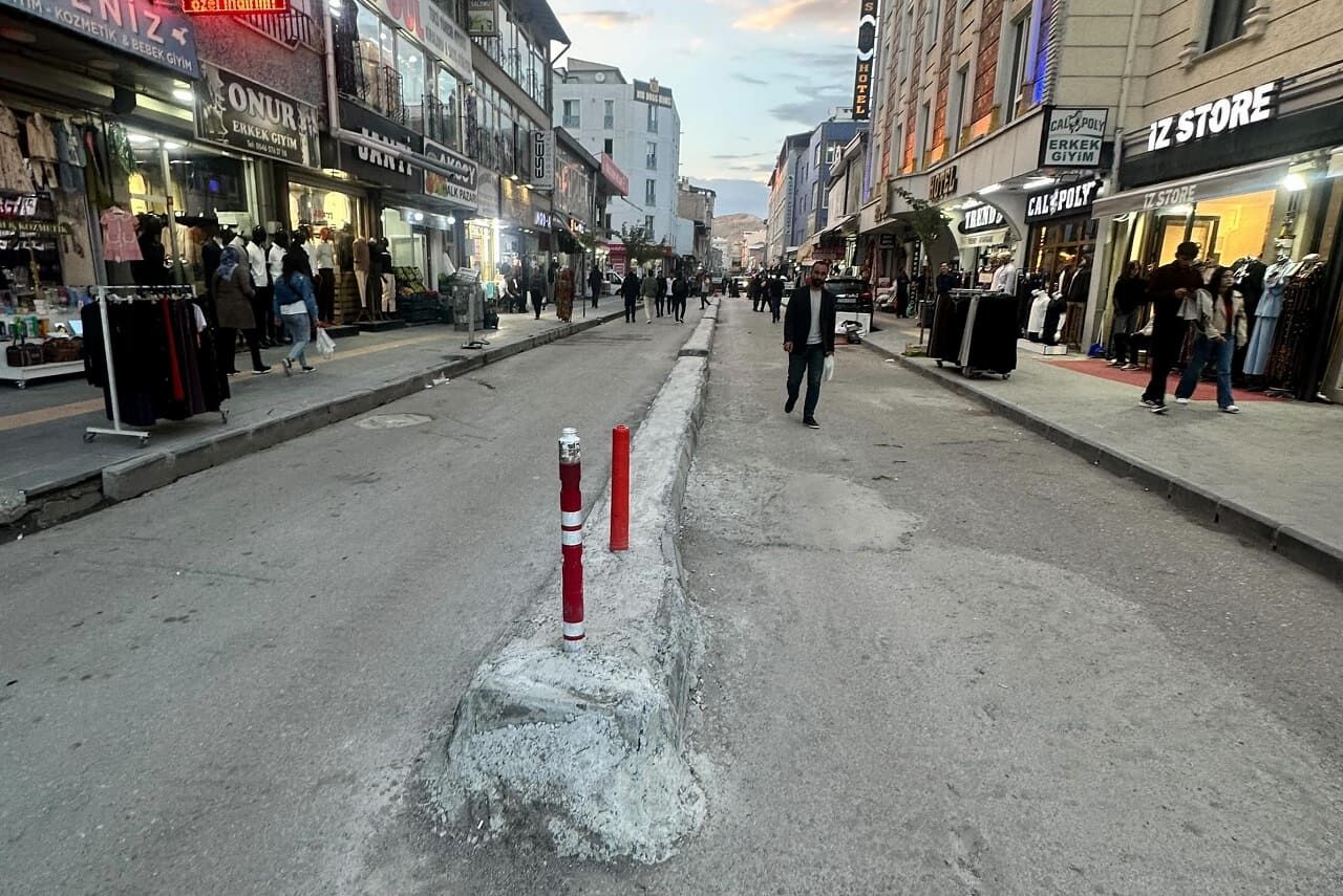 Van’da Yapılan Çalışma Tepki Çekti! (2)