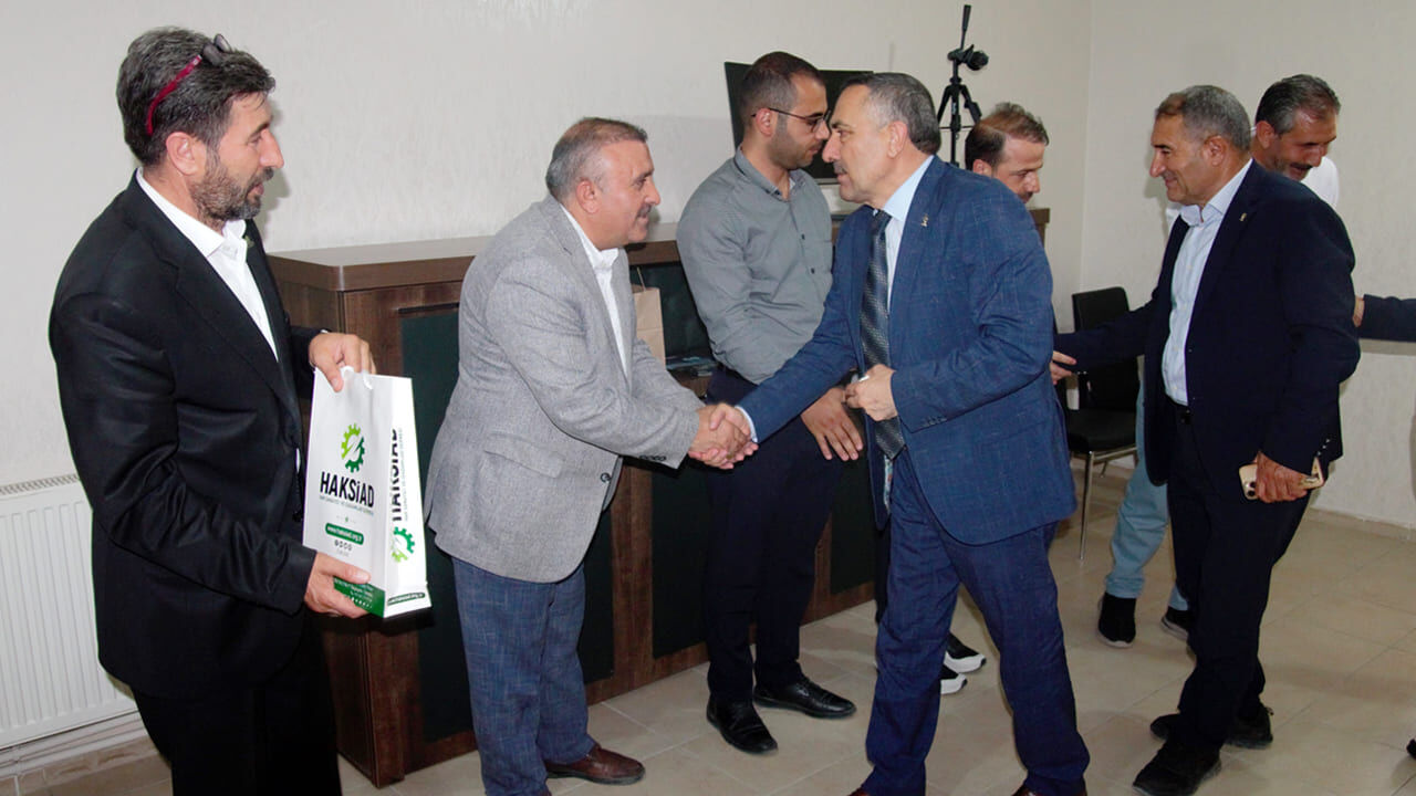 Ak Parti Van İl Başkanı Arvas’tan Haksi̇ad’a Ziyaret (5)